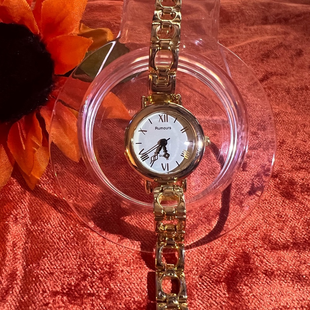☃️ Rumors Wrist Watch